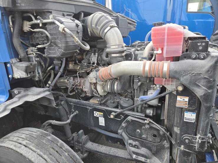 2018-kenworth-t680-image-45