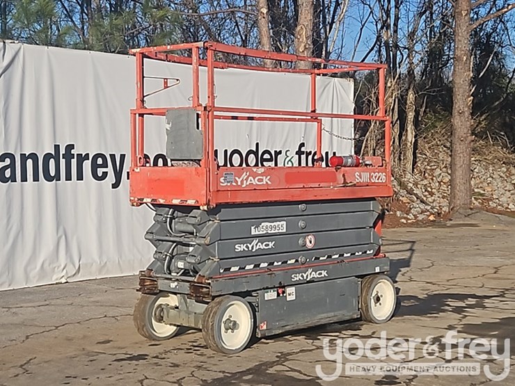 2017-skyjack-sjiii3226-image-1