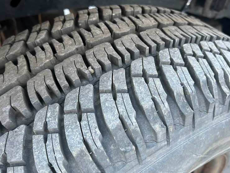 2014-ford-f150-image-73