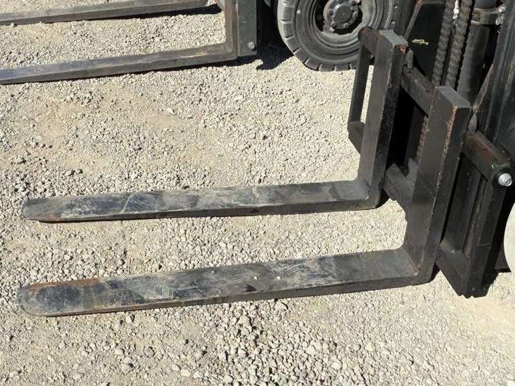 2007-toyota-8fgcu20-image-3