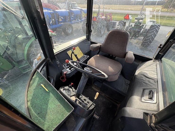 john-deere-4430h-image-11