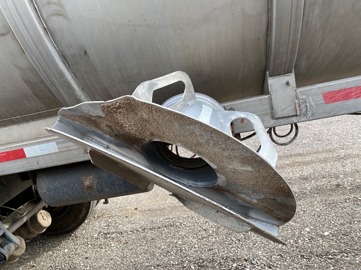 #504-•-2012-northern-8,500-gallon-semi-manure-tanker-(has-wi-title)-(waupun,-wi)-image-46