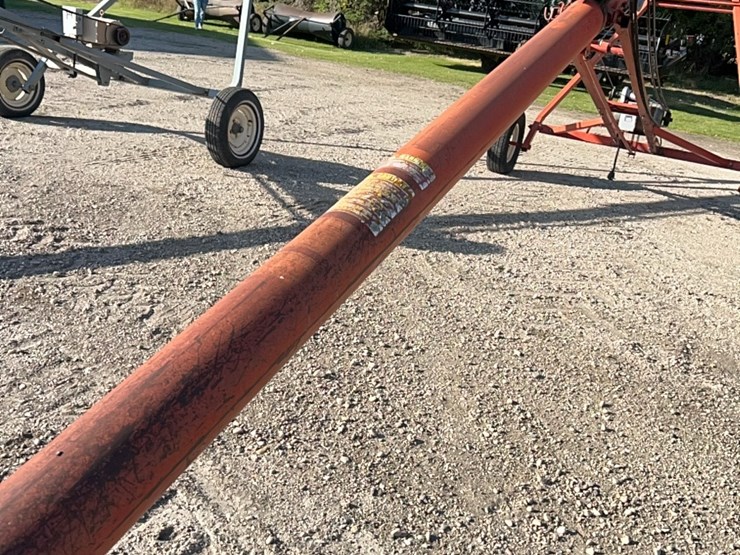 53’-x-8”-sakundiak-auger-with-10-hp-baldor-single-phase-220-electric-motor,-equipped-with-12-v-power-lift-image-7