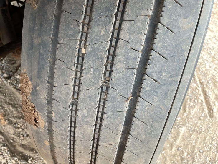 2003-international-durastar-4300-image-20