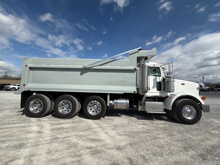 2008-peterbilt-367-image-6