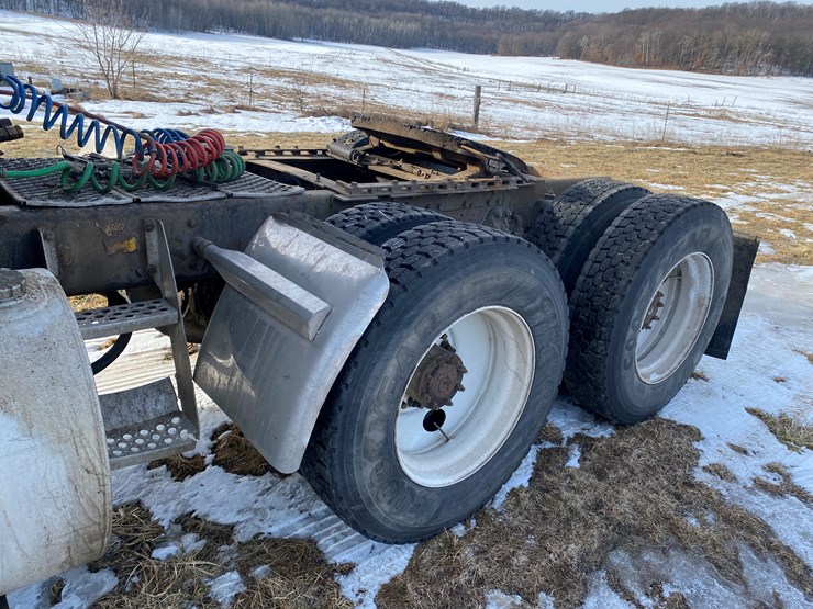 1999-kenworth-t800-image-21