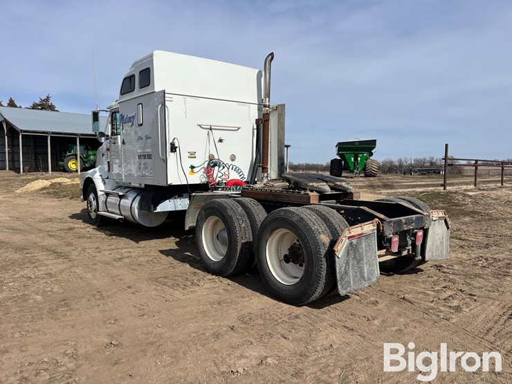 1999-international-9400-eagle-image-7