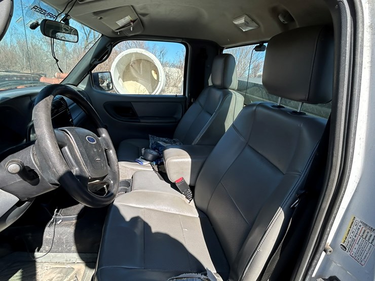 2011-ford-ranger-image-47