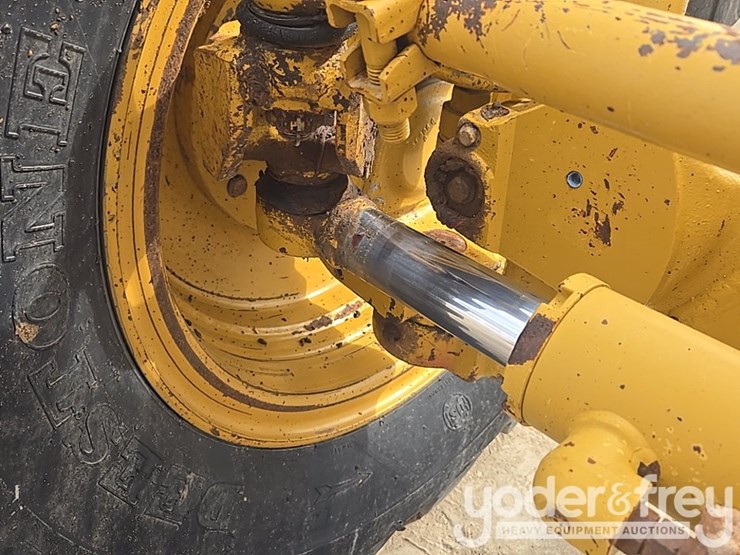 2009-caterpillar-140m-vhp-plus-image-41