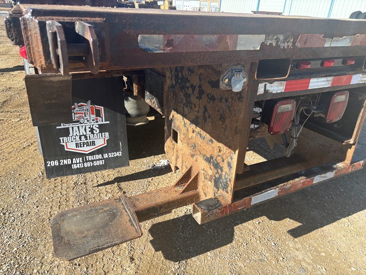 2005-sterling-lt8500-image-53