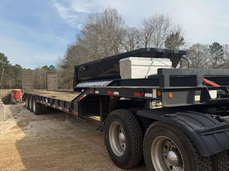 2009-viking-lowboy-image-3