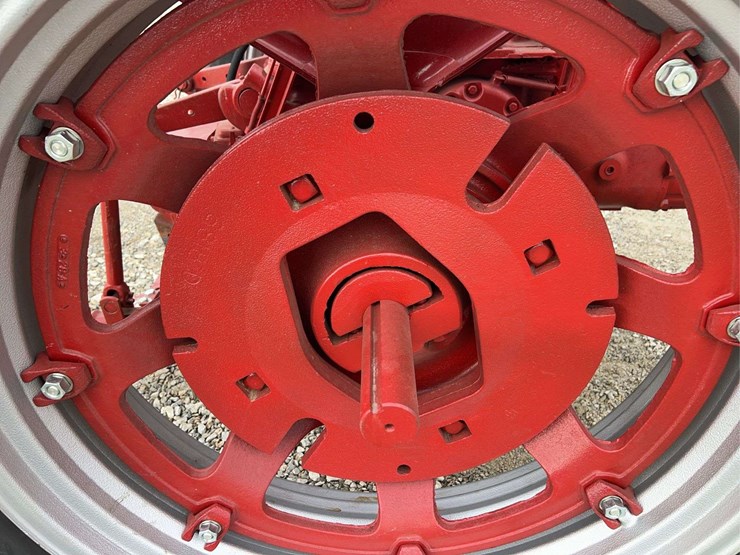 farmall-300-image-36