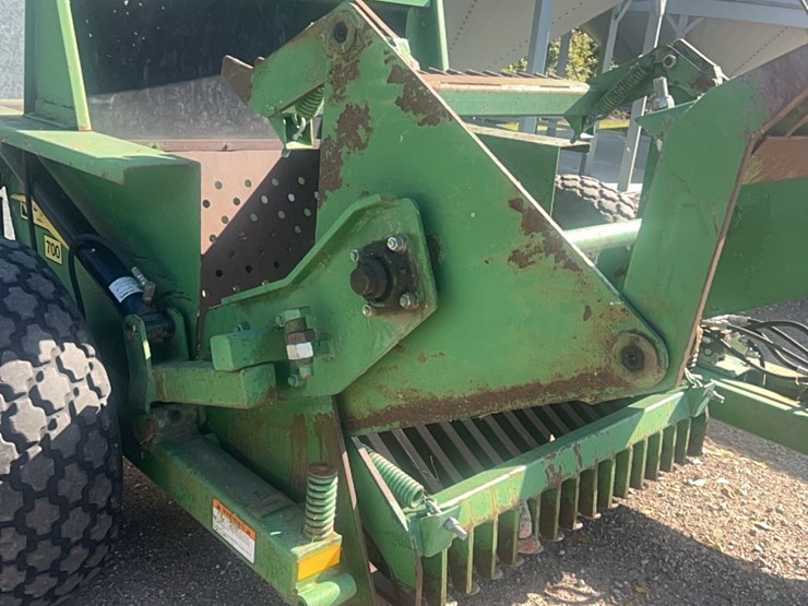 summers-model-700-reel-type-rock-picker,-hyd.-drive-reel,-flotation-tires,-hyd-adjustable-hitch,-￼nice-shape-image-50