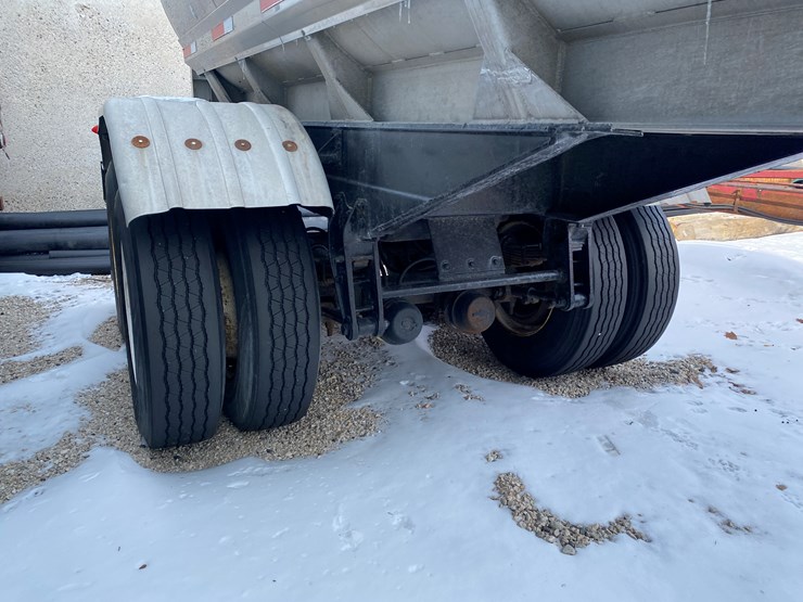 1989-walker-tanker-image-8