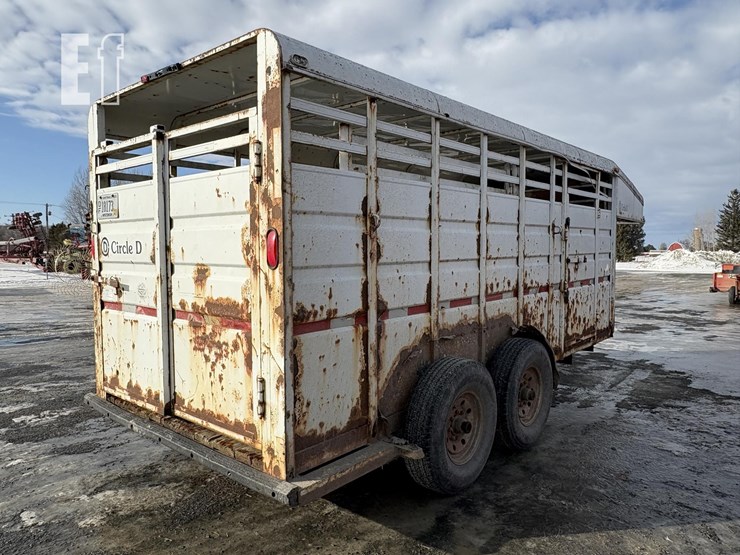 2003-circle-d-image-3