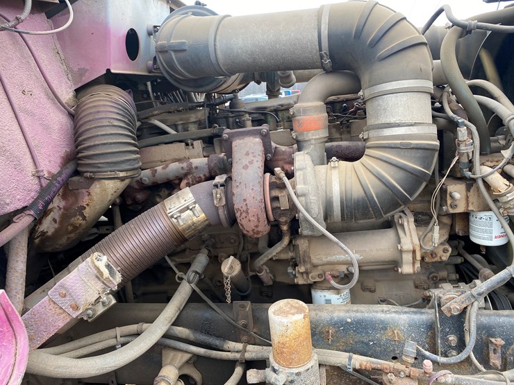 #400-•-1988-freightliner-boom-pump-truck-(has-wi-title)-(arpin,-wi)-image-63