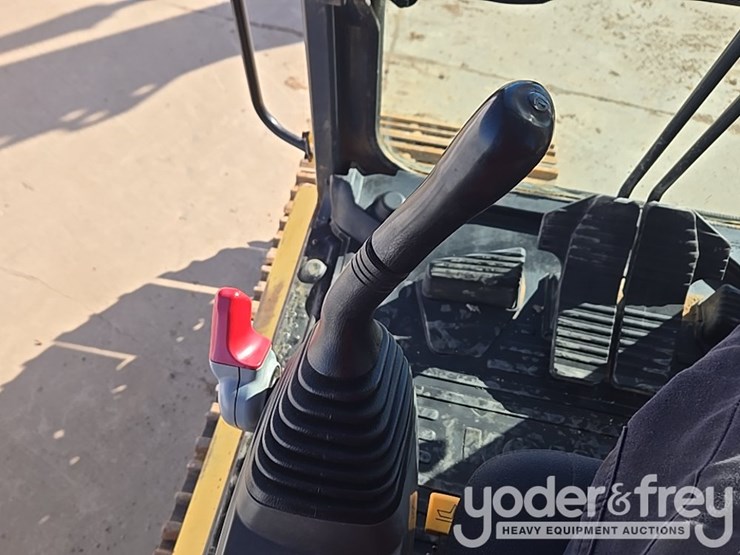 2008-komatsu-pc200-lc-8-image-77