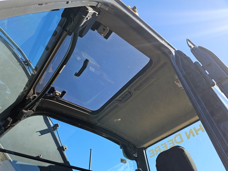 2018-john-deere-2018-image-8