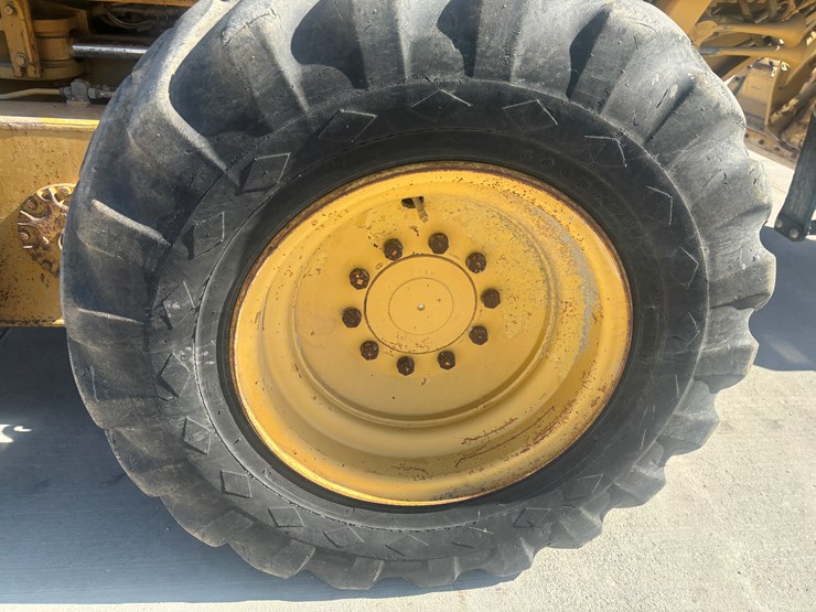 caterpillar-140h-vhp-image-79