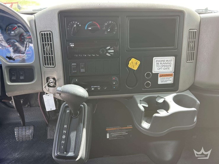 2019-international-durastar-4300-image-15