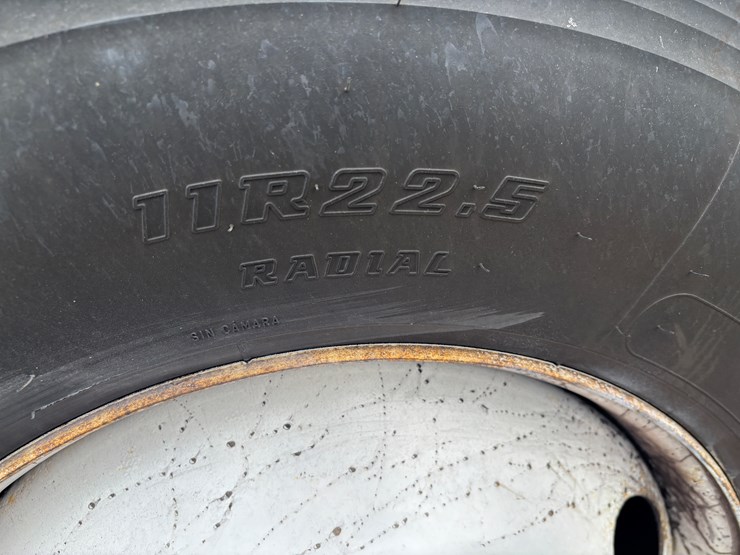 2018-freightliner-cascadia-126-image-68