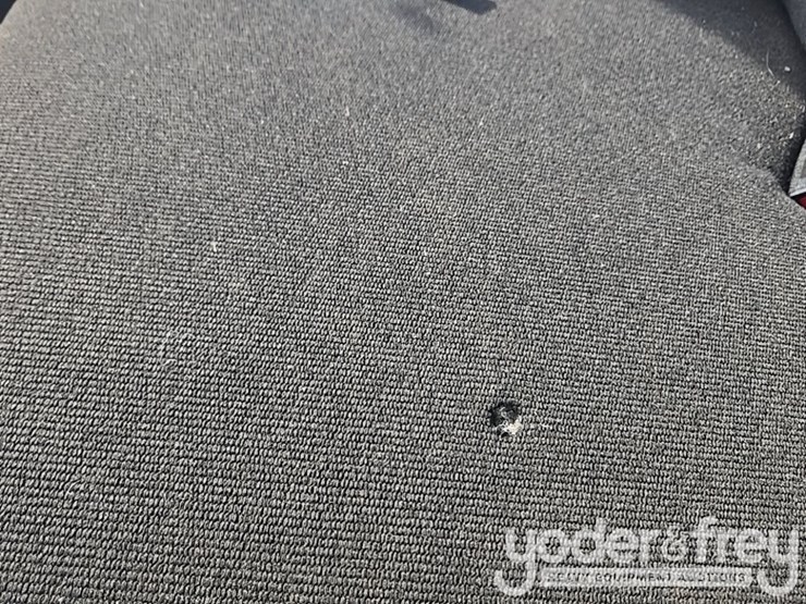 2021-freightliner-m2-106-image-117