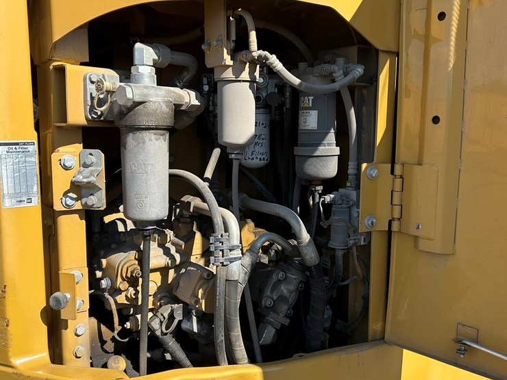 caterpillar-c4.4-image-59