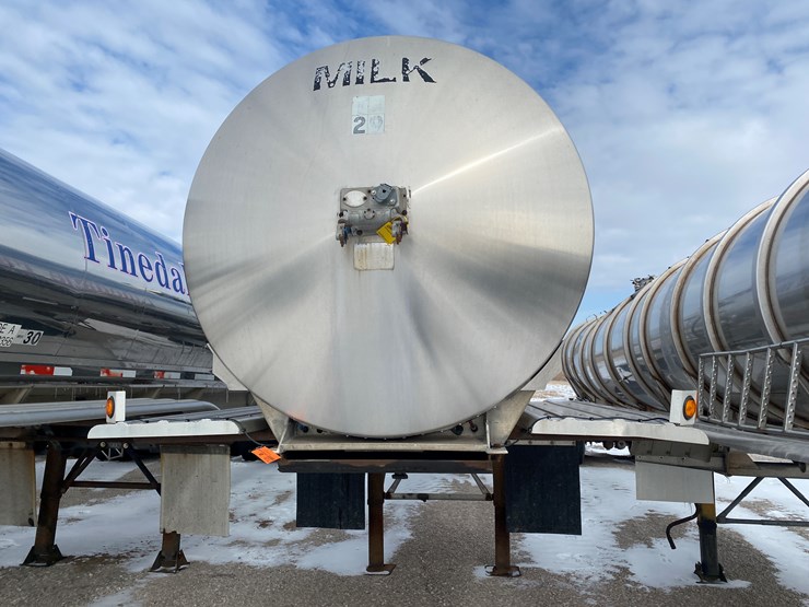 1989-walker-tanker-image-2