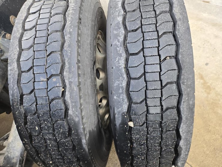 2019-kenworth-t680-image-83