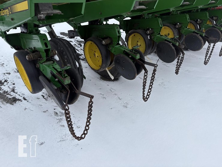 john-deere-7000-image-5