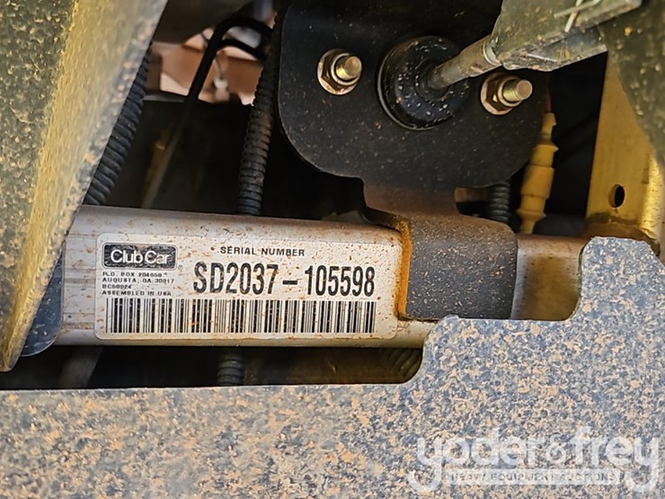 2020-club-car-carryall-1700-image-25