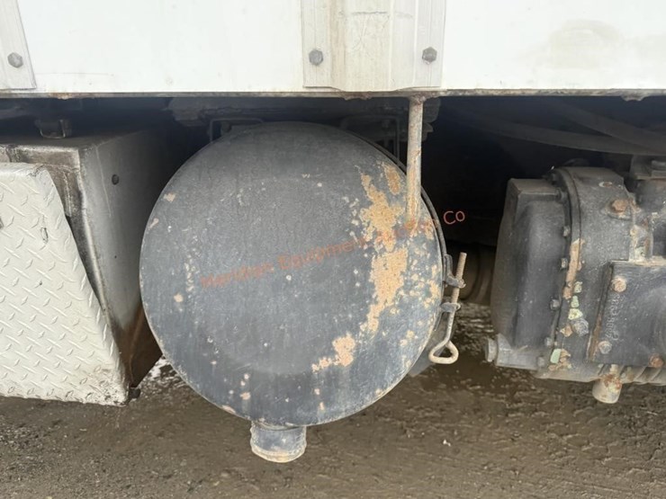 1991-caterpillar-10-image-18