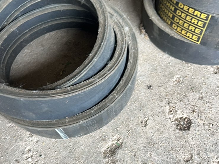 john-deere-680-image-3