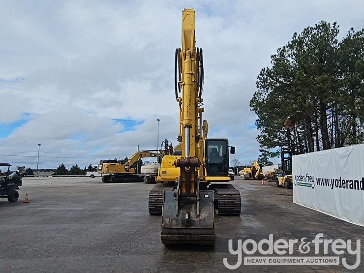 2019-komatsu-pc360-lc-11-image-8