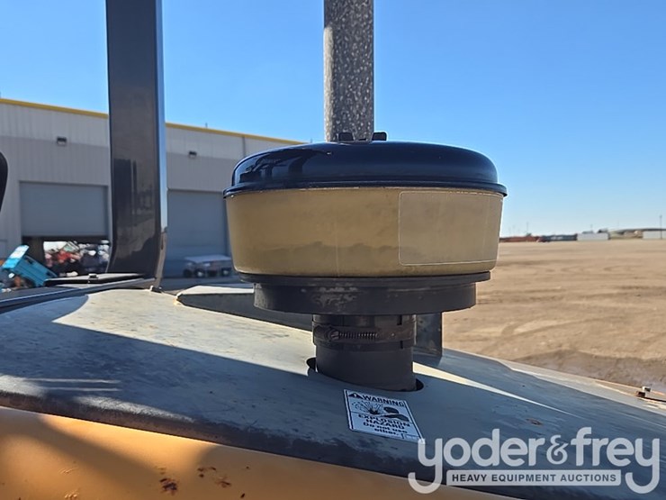 2018-case-586h-image-49