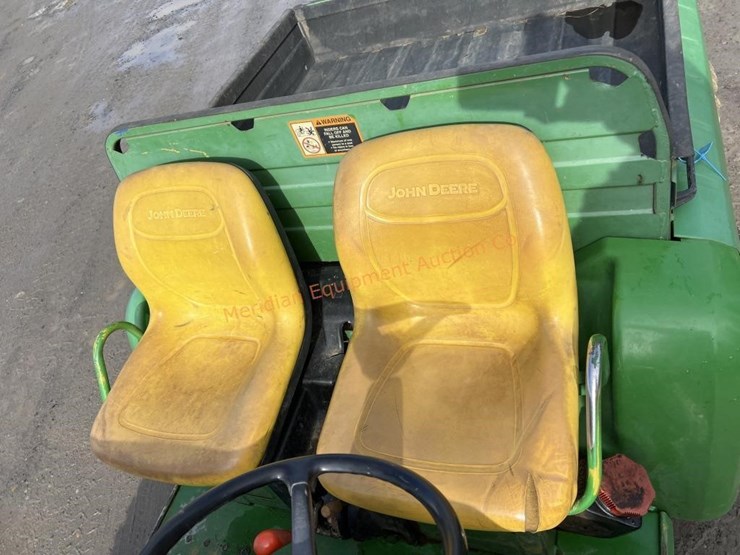 john-deere-gator-image-12