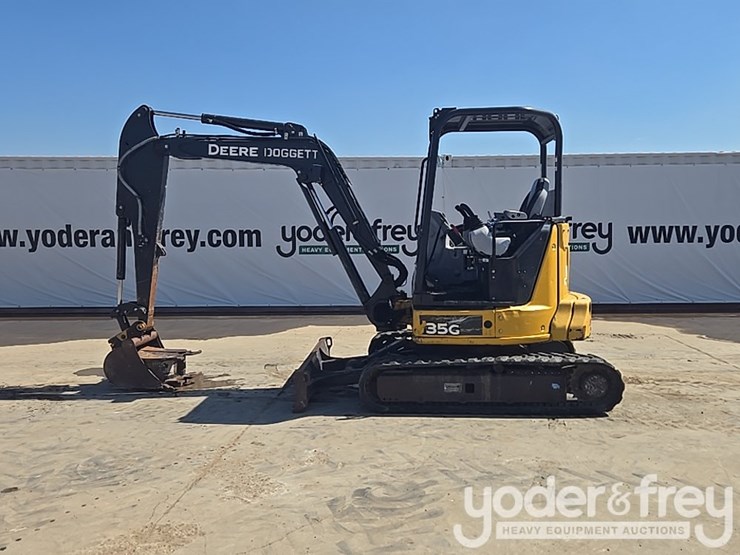 2020-deere-35g-image-2