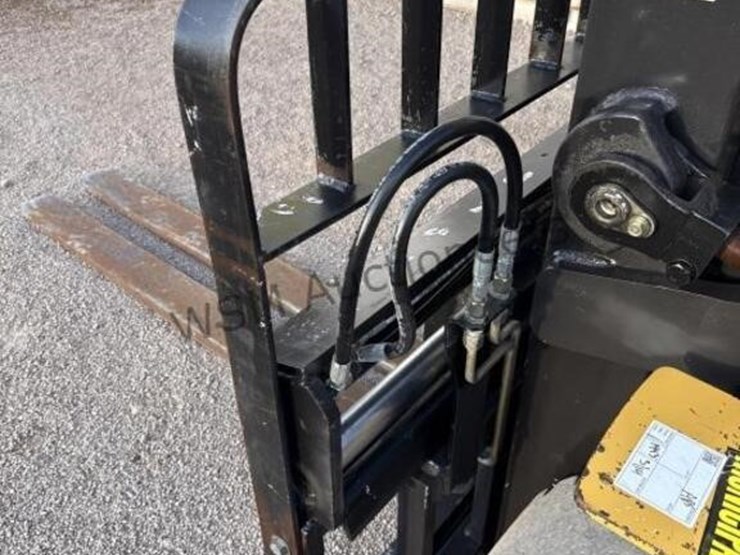 caterpillar-dp40k-image-12