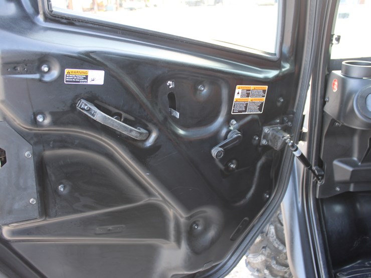 2019-kubota-rtv-x1100c-image-7