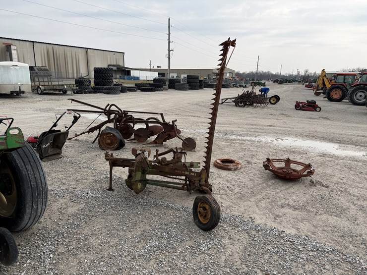 john-deere-5-image-3