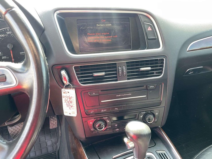 2011-audi-q5-image-13