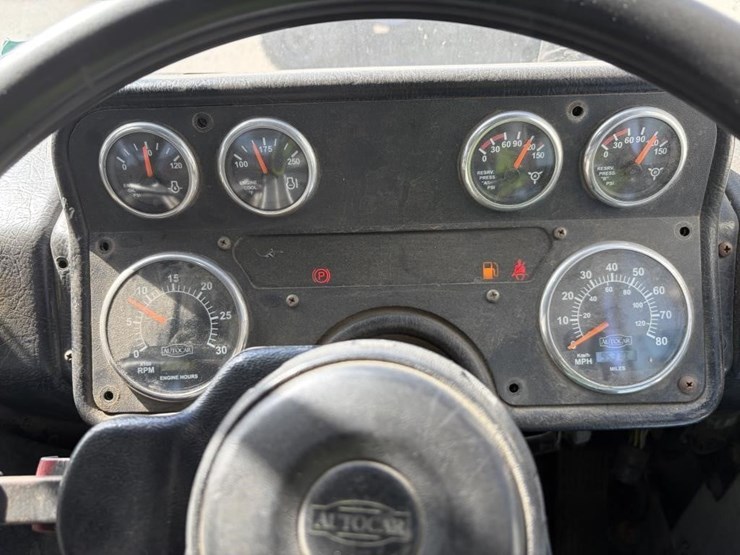 2010-autocar-xpeditor-image-15