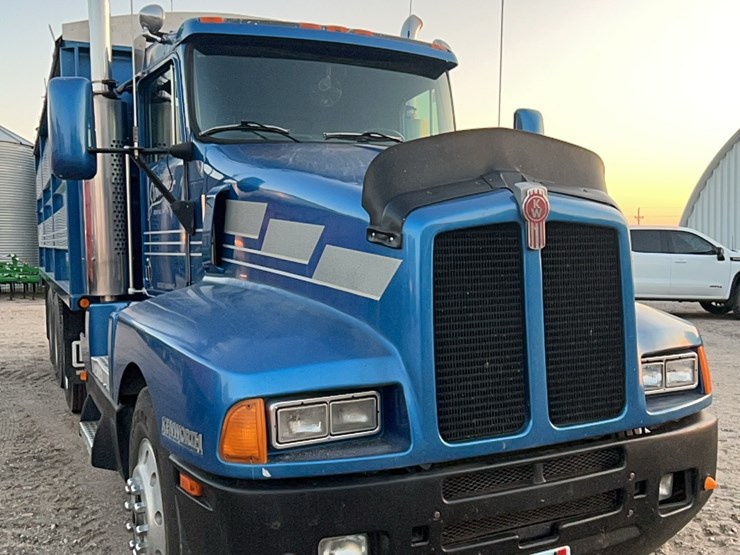 1990-kenworth-t600-image-92