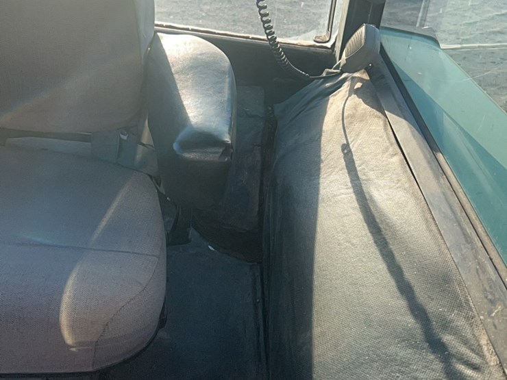 john-deere-4430-image-49