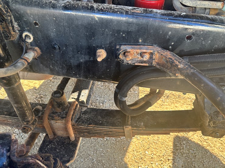 2005-sterling-lt8500-image-69