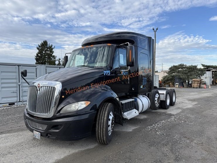 2017-international-prostar-image-1