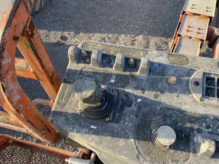 2007-jlg-800s-image-8