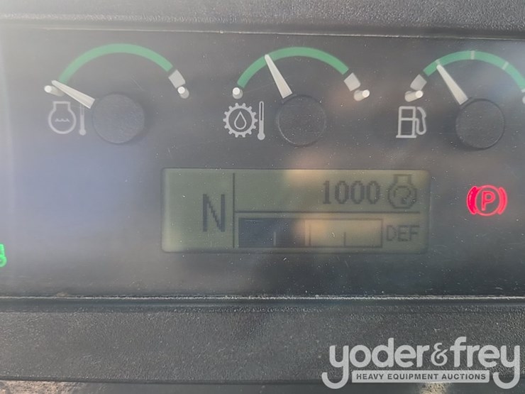 2018-deere-310sl-image-91