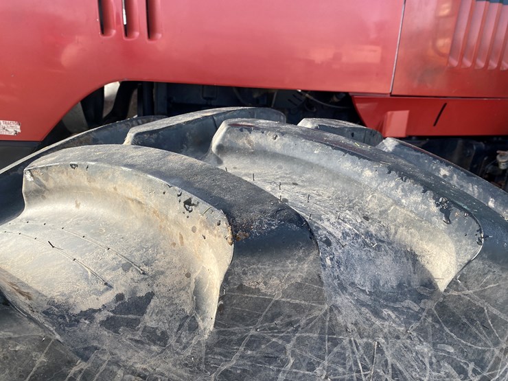 #120-•-2001-case-mx200-magnum-tractor-(colfax,-wi)-image-15