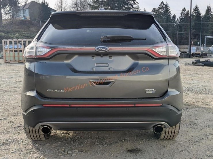 2016-ford-edge-sel-image-7